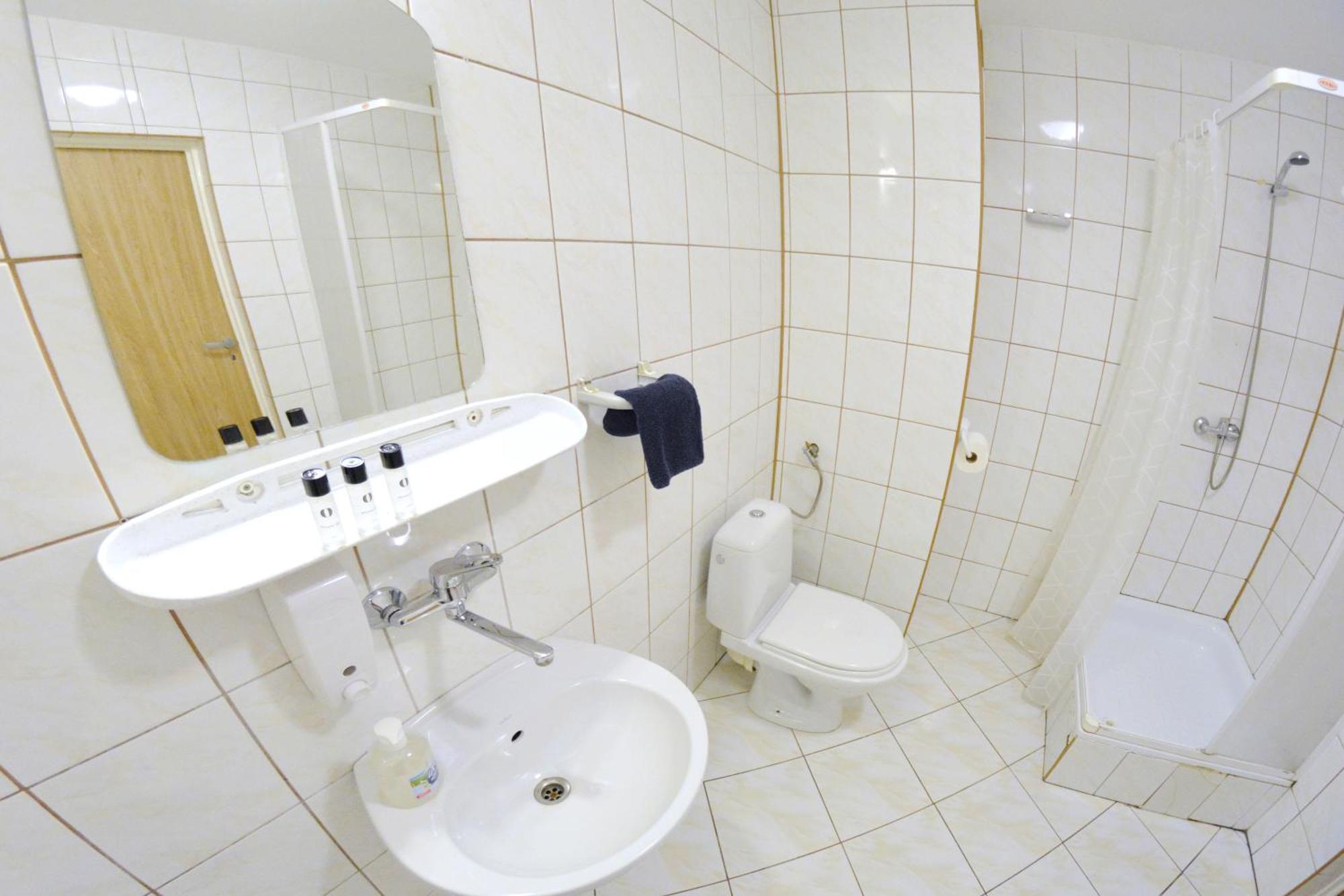 Twoj Hostel Bytom Bagian luar foto