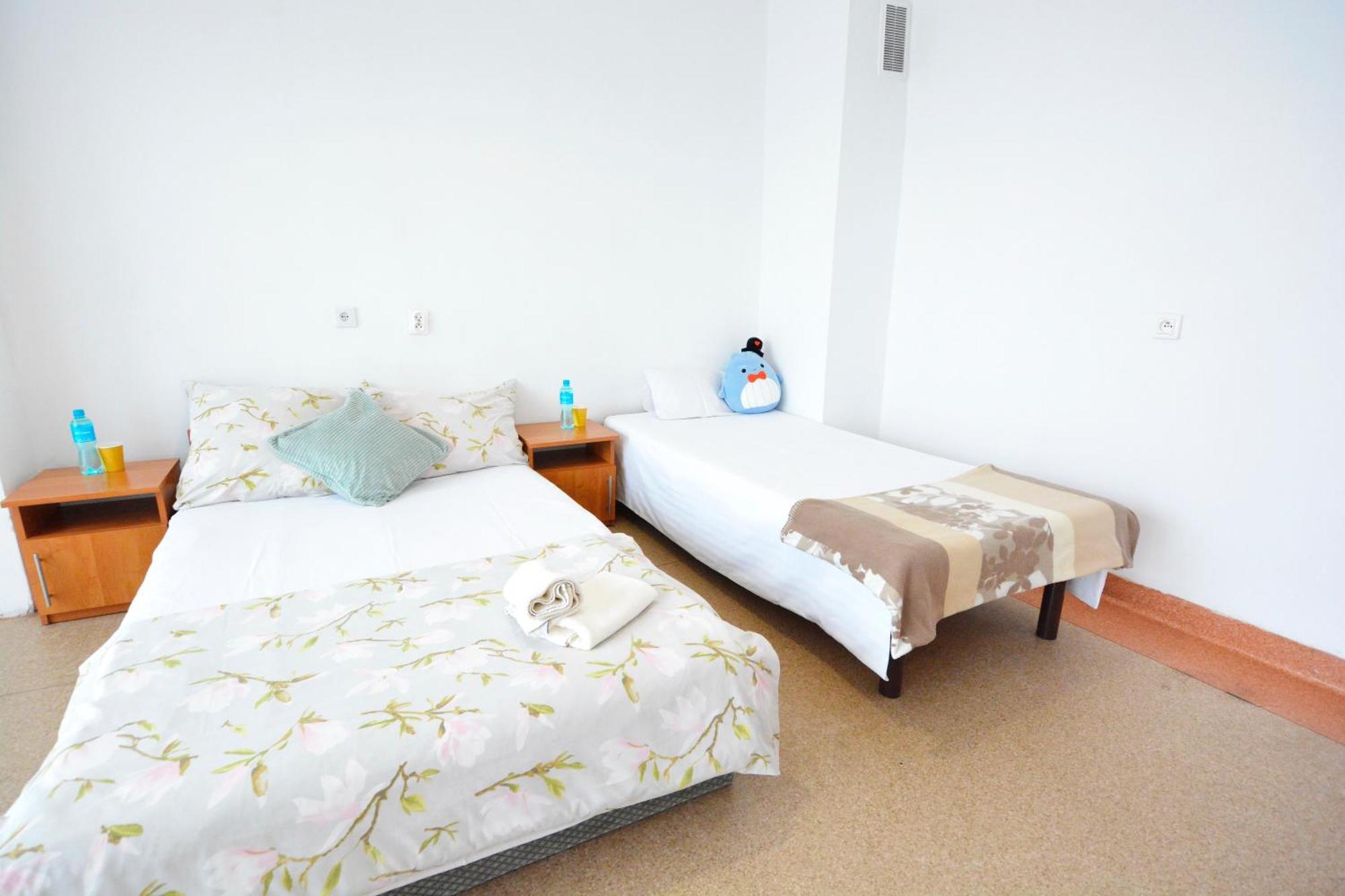 Twoj Hostel Bytom Bagian luar foto