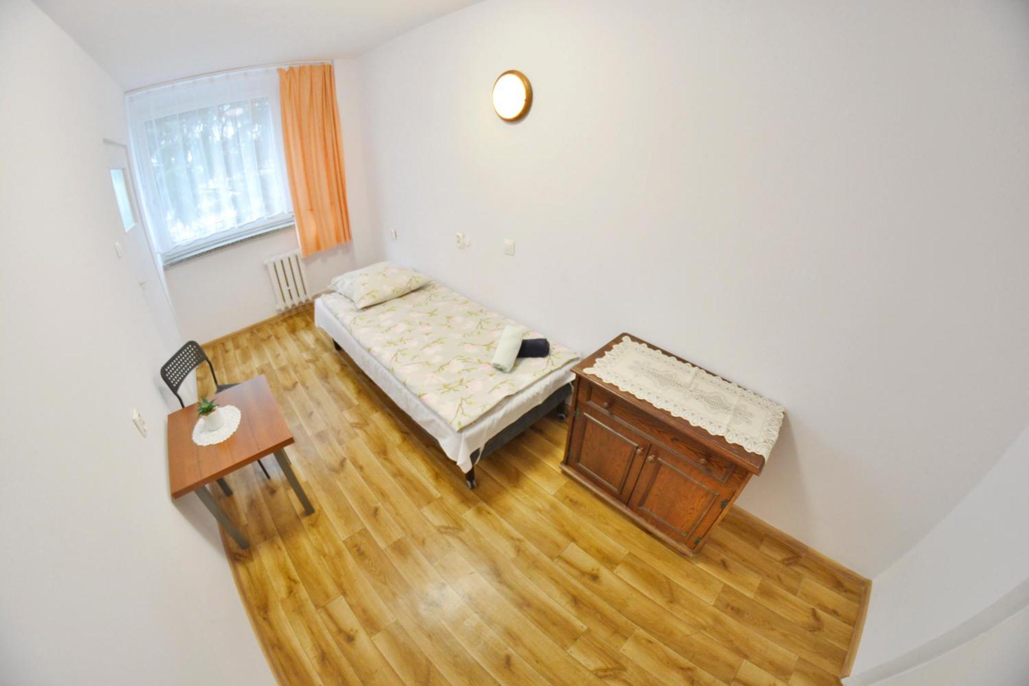 Twoj Hostel Bytom Bagian luar foto